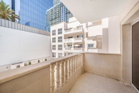 Квартира с 1 спальней в Джумейра Вилладж Серкл, ОАЭ №78863 4