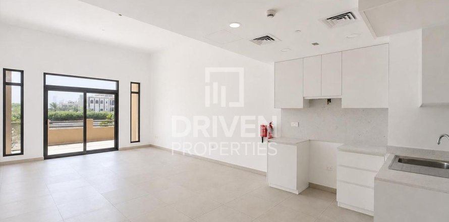 1 bedroom Apartment in Umm Suqeim 3, UAE No. 189994