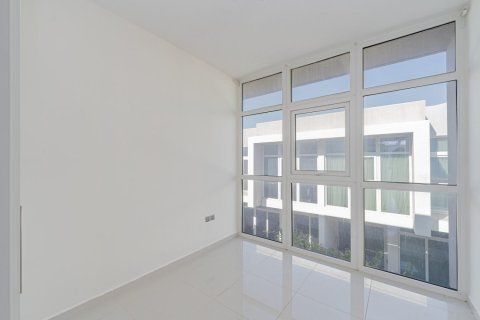 Вилла с 3 спальнями в DAMAC Hills (Akoya by DAMAC), ОАЭ №146480 14