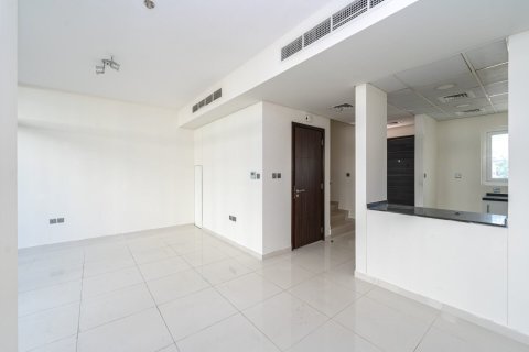 Вилла с 3 спальнями в DAMAC Hills (Akoya by DAMAC), ОАЭ №146480 4