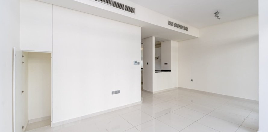 Вилла с 3 спальнями в DAMAC Hills (Akoya by DAMAC), ОАЭ №146480