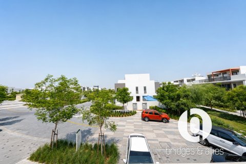 Villa de 4 dormitorios en Tilal Al Ghaf, UAE No. 168557 3