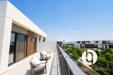 Villa de 4 dormitorios en Tilal Al Ghaf, UAE No. 168557 12