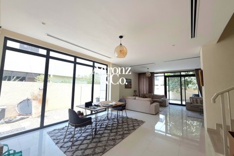 3 bedrooms Villa in DAMAC Hills (Akoya by DAMAC), UAE No. 168555 27