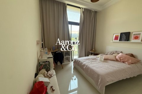 3 bedrooms Villa in DAMAC Hills (Akoya by DAMAC), UAE No. 168555 18
