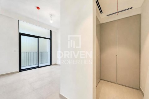 4 bedrooms Townhouse in Mudon, UAE No. 199916 11