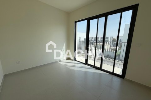 Таунхаус с 4 спальнями в EMAAR South, ОАЭ №155812 11