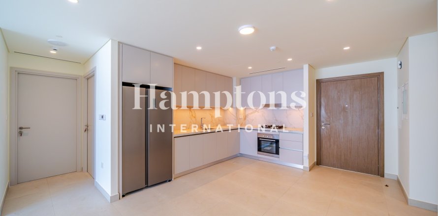 2 bedrooms Apartment in Dubai Harbour, UAE No. 165344
