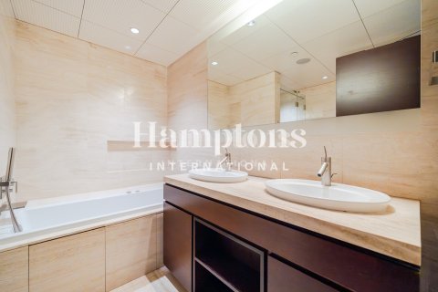 1 bedroom Apartment in Burj Khalifa, UAE No. 165342 3