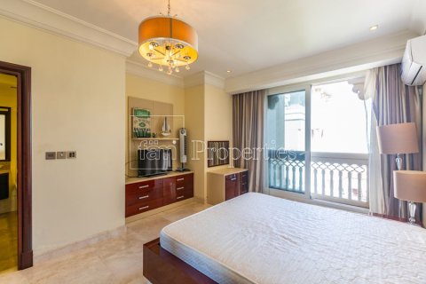 2 bedrooms Apartment in Palm Jumeirah, UAE No. 199463 4