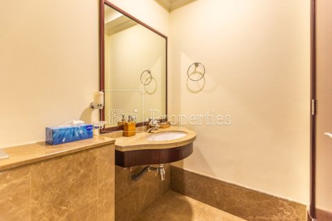2 bedrooms Apartment in Palm Jumeirah, UAE No. 199463 20