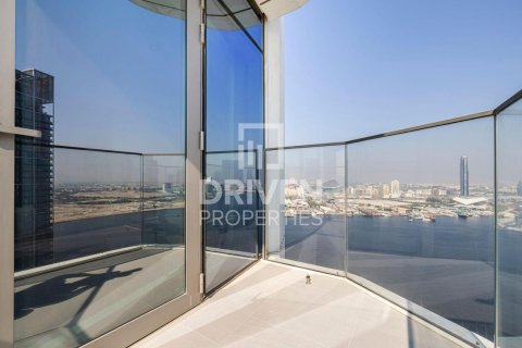 2 bedrooms Apartment in Address Harbour Point, UAE No. 192537 13