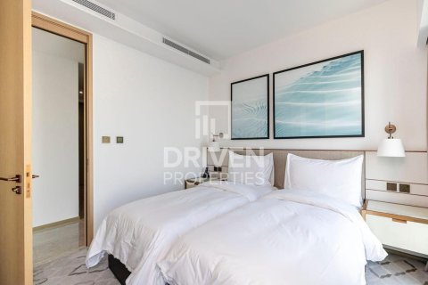 2 bedrooms Apartment in Address Harbour Point, UAE No. 192537 7