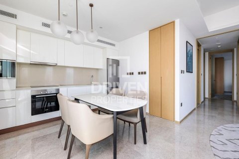 2 bedrooms Apartment in Address Harbour Point, UAE No. 192537 4