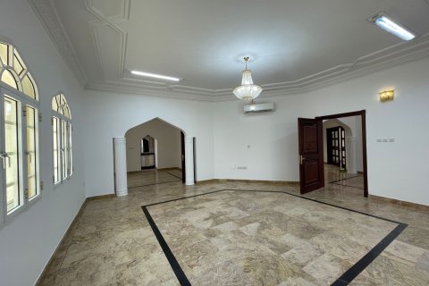 6 غرفة نوم  Twin Villa في مسقط , عُمان رقم 106899 8