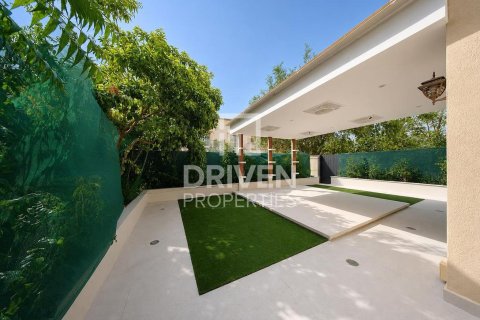2 bedrooms Villa in Springs 8, UAE No. 192113 17