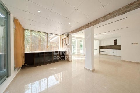 2 bedrooms Villa in Springs 8, UAE No. 192113 9