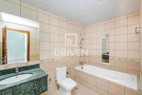 1 bedroom Apartment in Dubai Residence Complex, UAE No. 200015 5