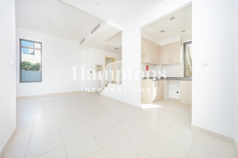 3 bedrooms Townhouse in Al Reem, UAE No. 127161 9