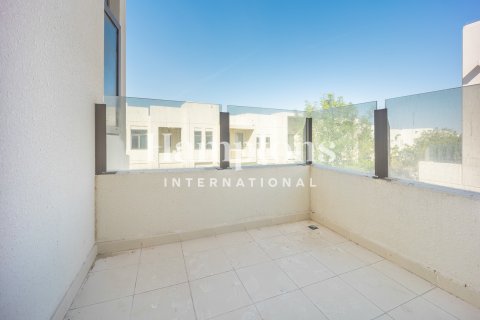 3 bedrooms Townhouse in Al Reem, UAE No. 127161 18
