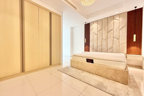 2 bedrooms Apartment in Business Bay, UAE No. 162043 9