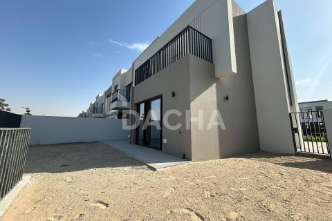 Вилла с 4 спальнями в EMAAR South, ОАЭ №162047 9