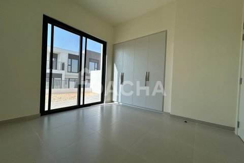 Вилла с 4 спальнями в EMAAR South, ОАЭ №162047 13