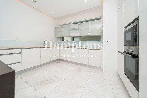 4 bedrooms Apartment in Jumeirah Beach Residence, UAE No. 210518 21