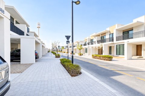 4 bedrooms Townhouse in The Valley, UAE No. 210519 9