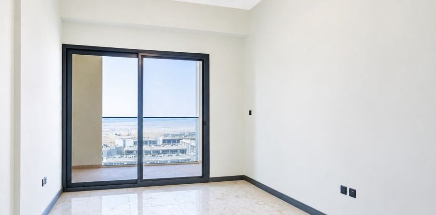 Studio Apartment in Dubai, UAE No. 169192