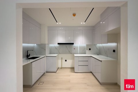 3 bedrooms Apartment  No. 106352 3
