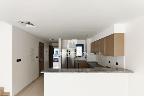 Townhouse de 3 dormitorios No. 130020 8