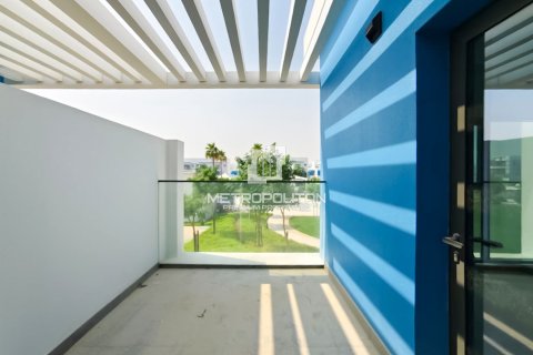 Townhouse de 3 dormitorios No. 130020 22