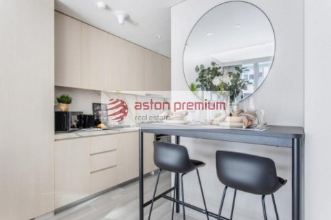 Studio Apartment No. 133102 10