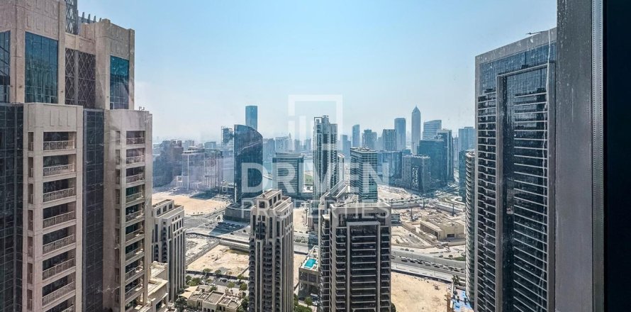 1 bedroom Apartment in Opera District, UAE No. 137810