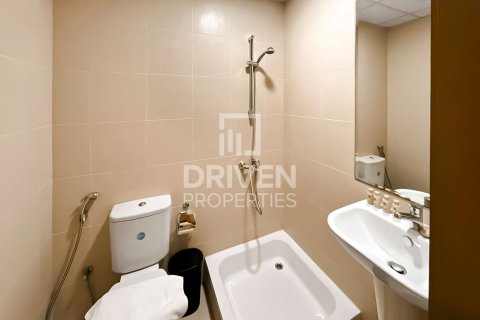 Квартира с 2 спальнями в Bellevue Towers, ОАЭ №137807 5