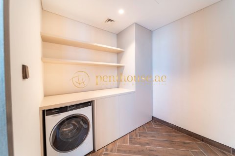 Duplex de 2 dormitorios en Zabeel, UAE No. 78244 21