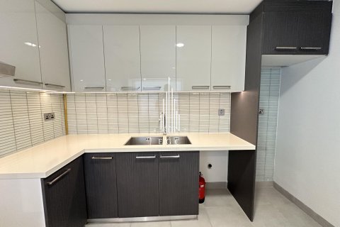 Apartment de 2 dormitorios en Al Raha Beach, UAE No. 56002 8