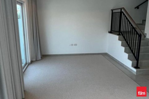 Таунхаус с 4 спальнями в Дубай, ОАЭ №147903 3