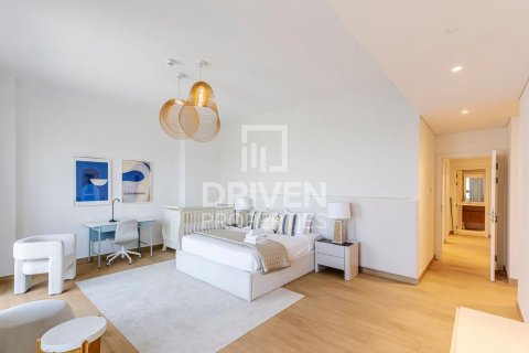 Квартира с 4 спальнями  №121261 10