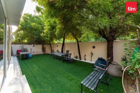 4 غرف نوم تاون هاوس رقم 123508 29