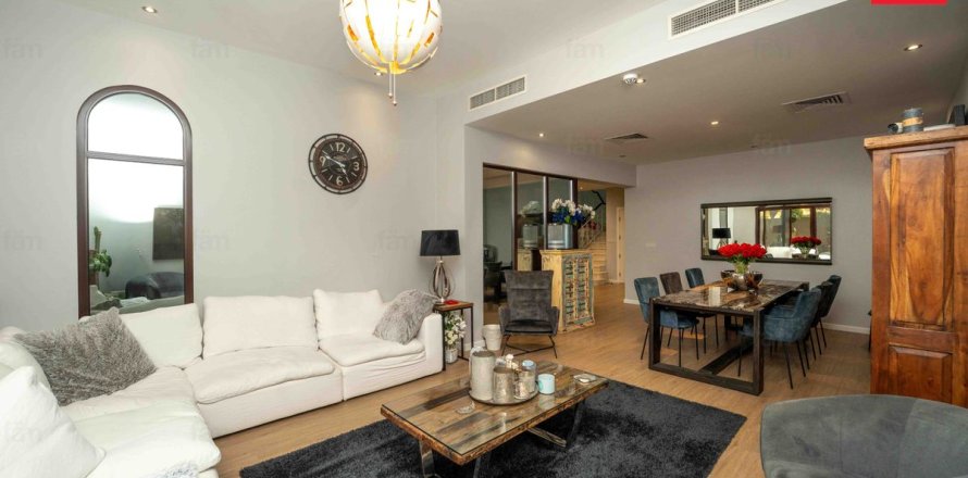 4 غرف نوم تاون هاوس رقم 123508