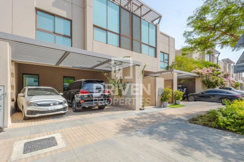 Villa de 4 dormitorios en Meydan, UAE No. 190378 26