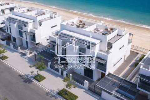 Вилла с 7 спальнями в Sharjah Waterfront City, ОАЭ №187100 3