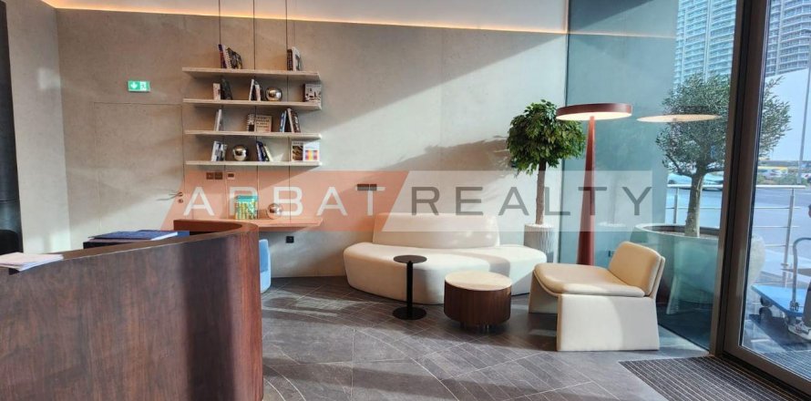 1 bedroom Apartment in District 10, UAE No. 185304