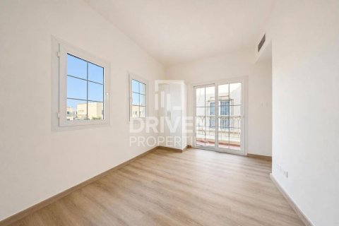 2 bedrooms Villa in Springs 12, UAE No. 192128 11