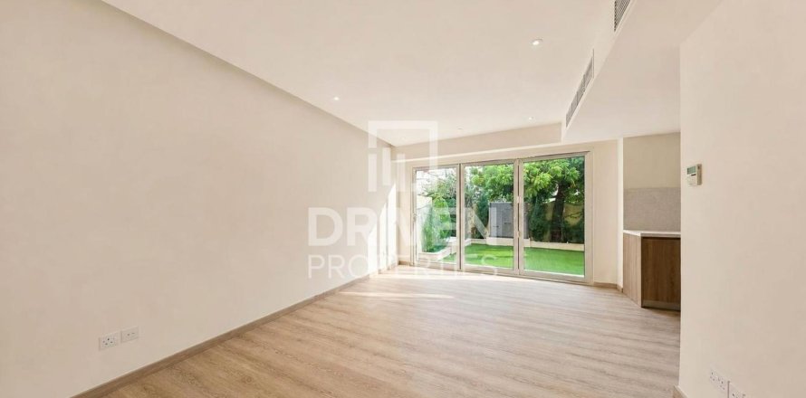 2 bedrooms Villa in Springs 12, UAE No. 192128