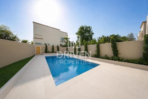 2 bedrooms Villa in Springs 14, UAE No. 192130 13
