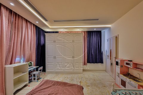 5 bedrooms Villa No. 127876 16