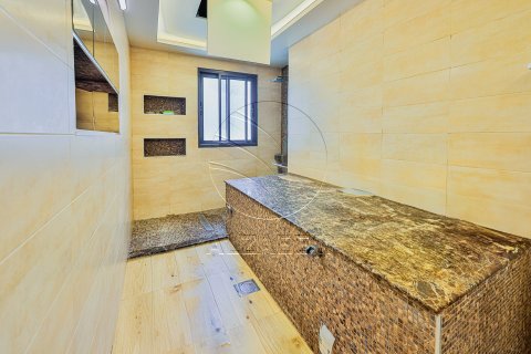 5 bedrooms Villa No. 127876 23